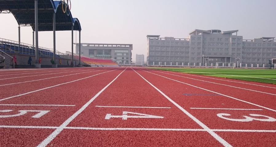 硅PU球场材料到底应该做多厚？