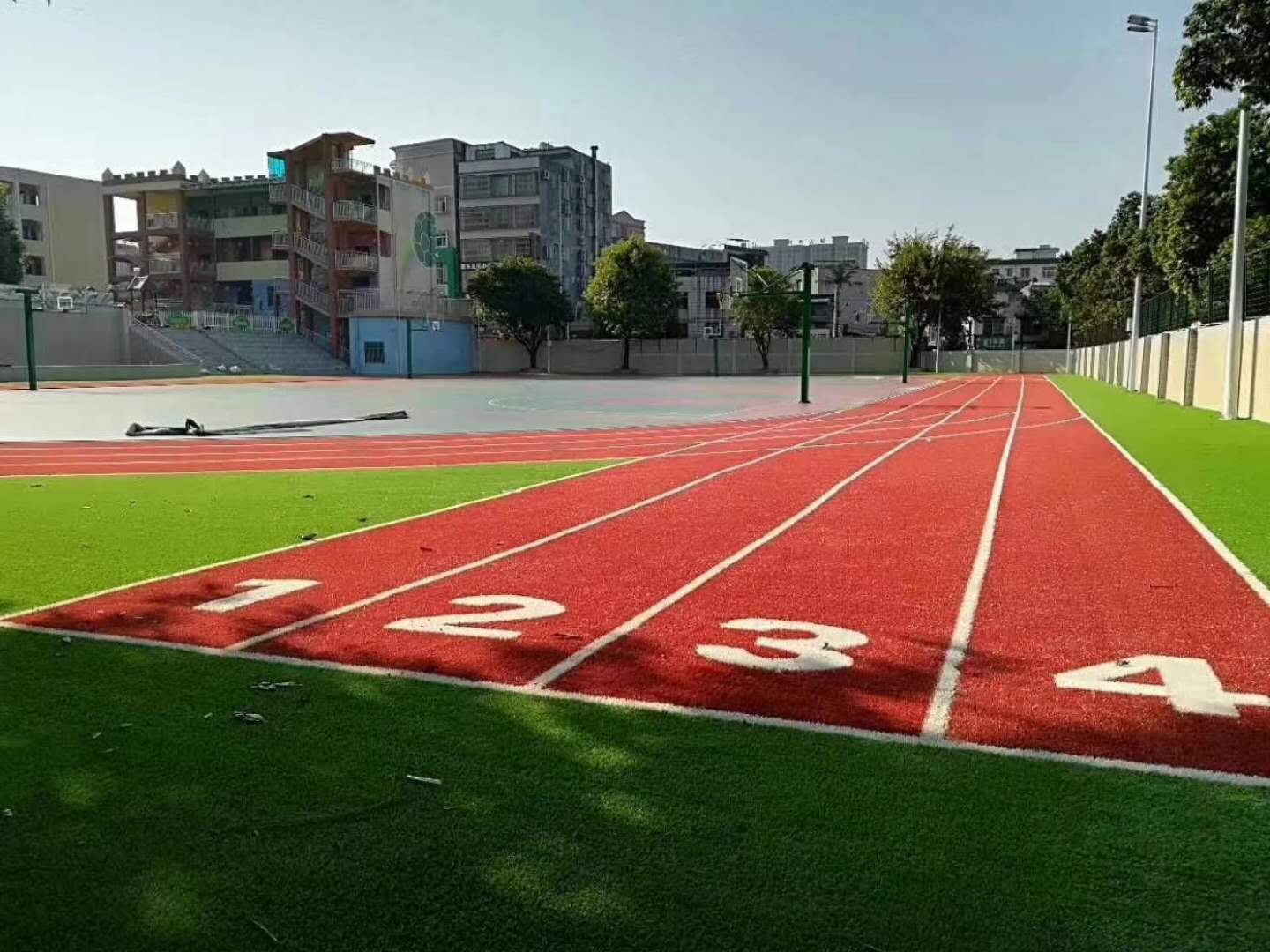 惠州运动跑道施工厂家公司