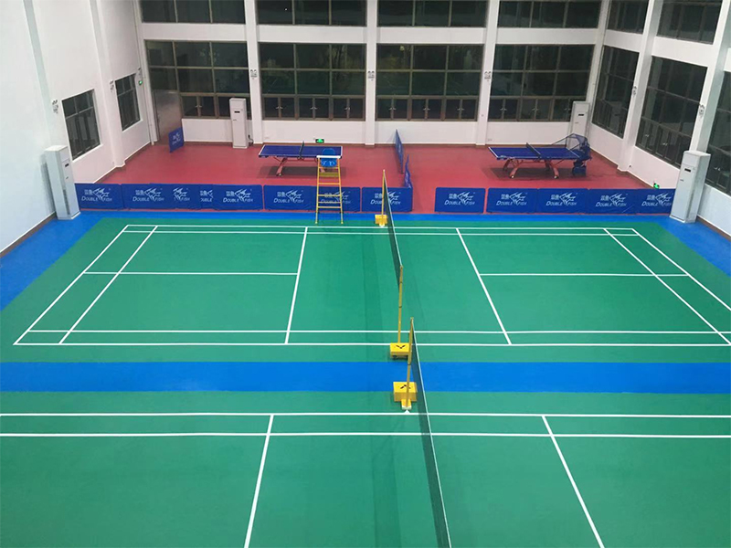 惠东海关标准羽毛球场翻新施工案例 球场硅PU面层工艺